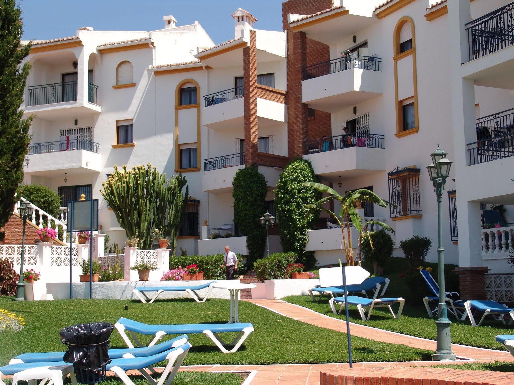 Crown Resorts Club La Riviera La Cala De Mijas Bagian luar foto